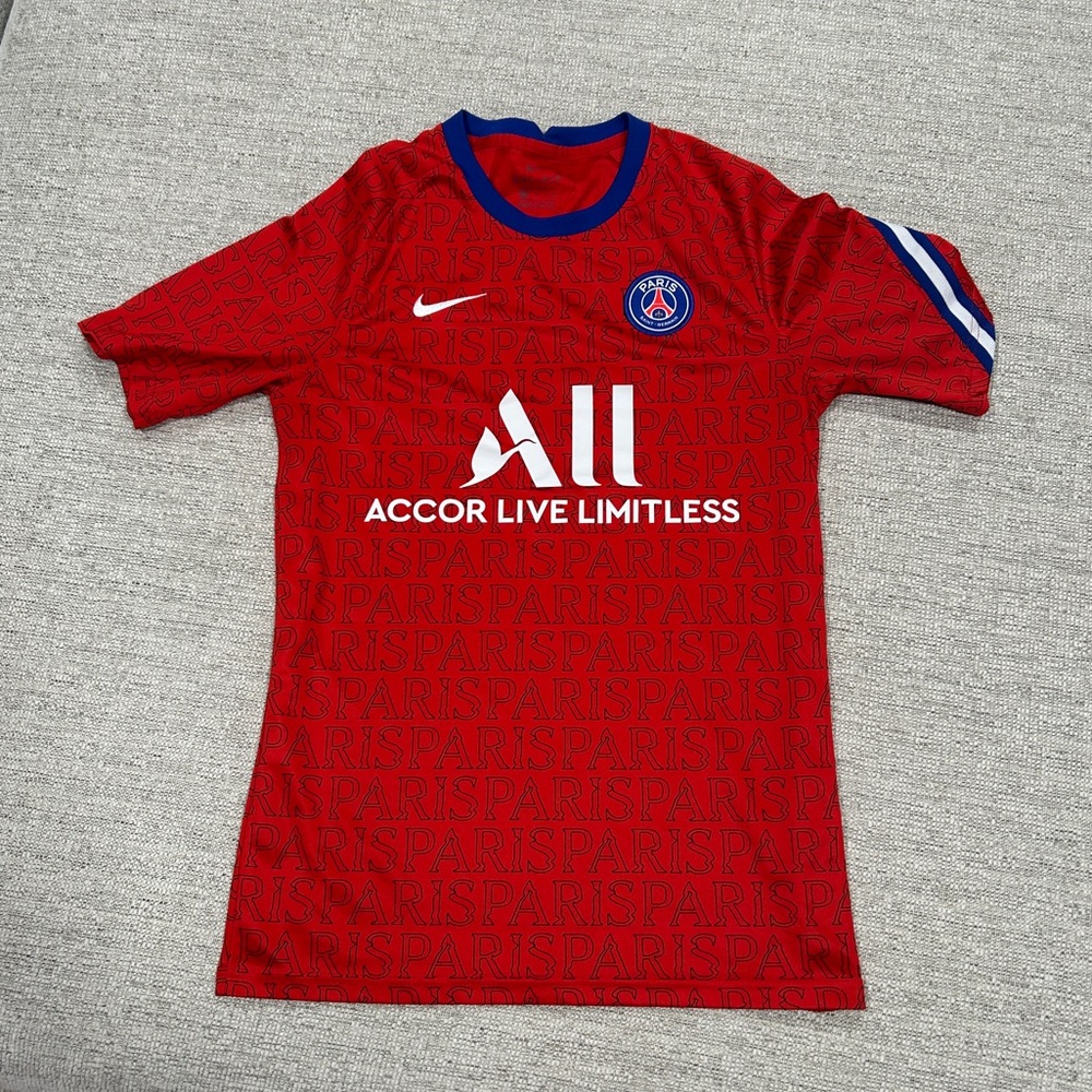 Nike Red Paris Saint-Germain Shirt